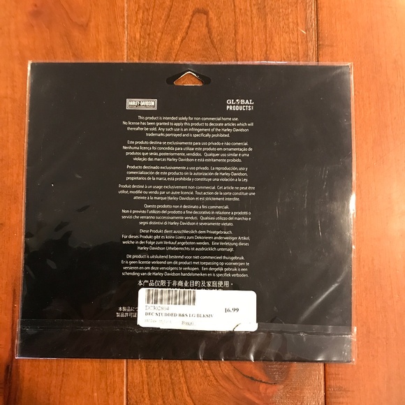 HARLEY-DAVIDSON NWT DECAL STUDDED B & S LARGE BLACK/SILVER - Picture 2 of 2